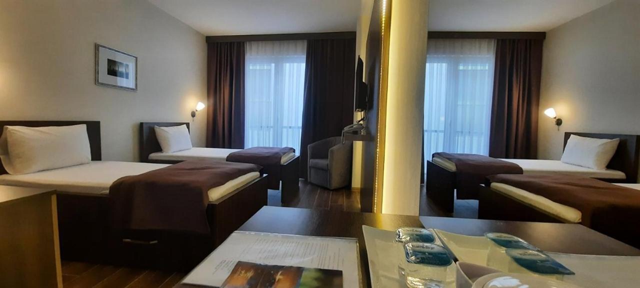 Hotel Doa Skopje Exteriör bild