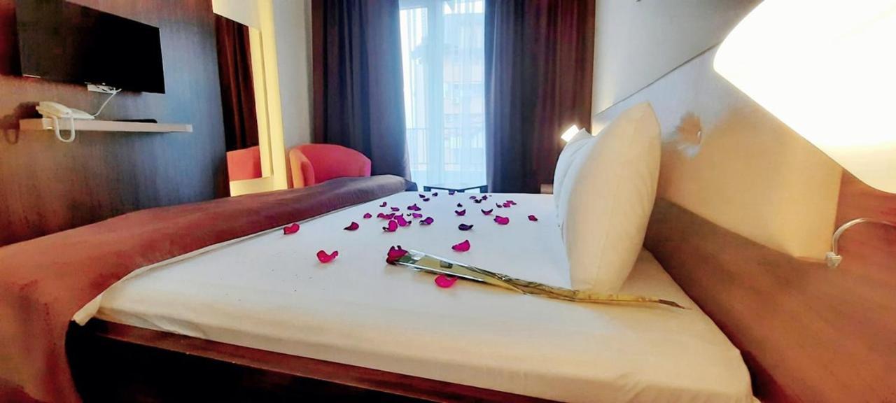 Hotel Doa Skopje Exteriör bild